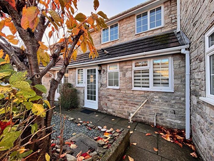 2 Bedroom Ground Maisonette To Rent In Ulwell, Swanage, Dorset, BH19