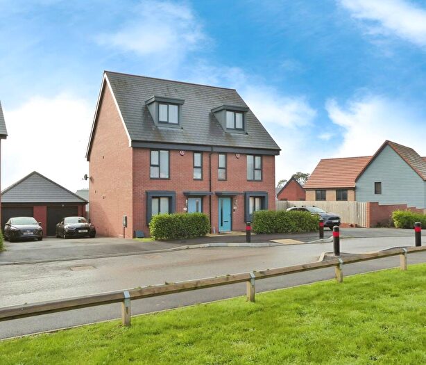 3 Bedroom Semi-Detached House For Sale In Willow Tree Fields, Nailsea, Bristol, BS48