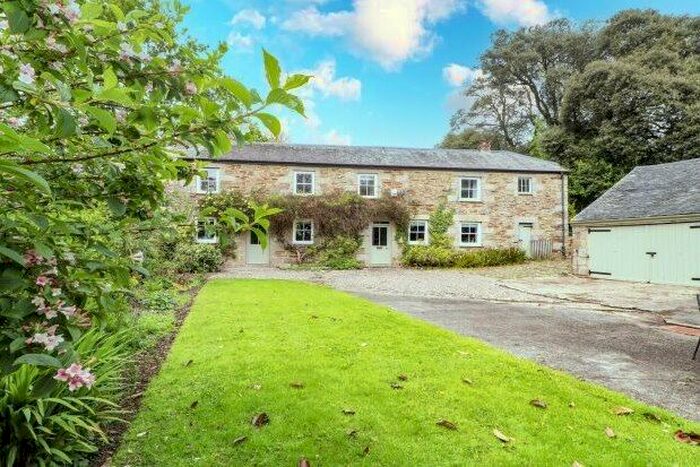 3 Bedroom Cottage To Rent In Carwinion Road, Mawnan Smith, Falmouth, TR11