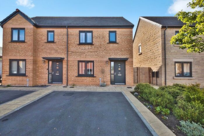 3 Bedroom Semi-Detached House For Sale In Tudor Pole Road, Glastonbury, Somerset, BA6