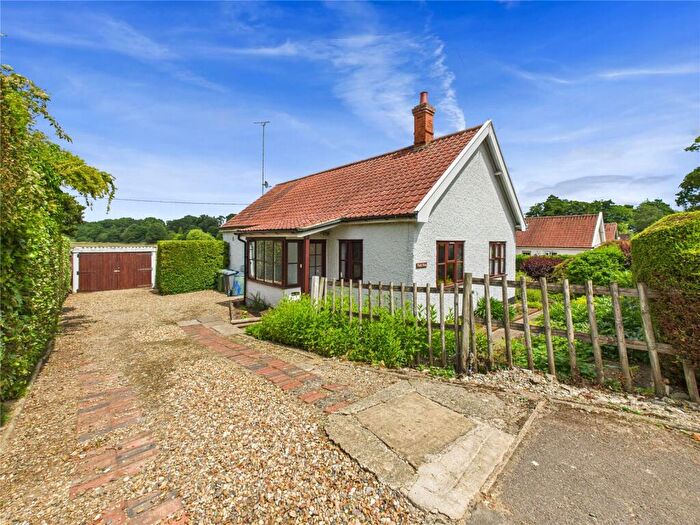 2 Bedroom Detached House For Sale In The Avenue, Ufford, Woodbridge, Suffolk, IP13