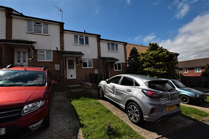 2 Bedroom Terraced House To Rent In Warren Close, St. Leonards-On-Sea, TN38