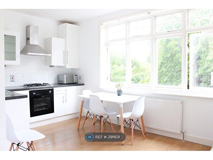 1 Bedroom Flat To Rent In Clarence Avenue, London, SW4
