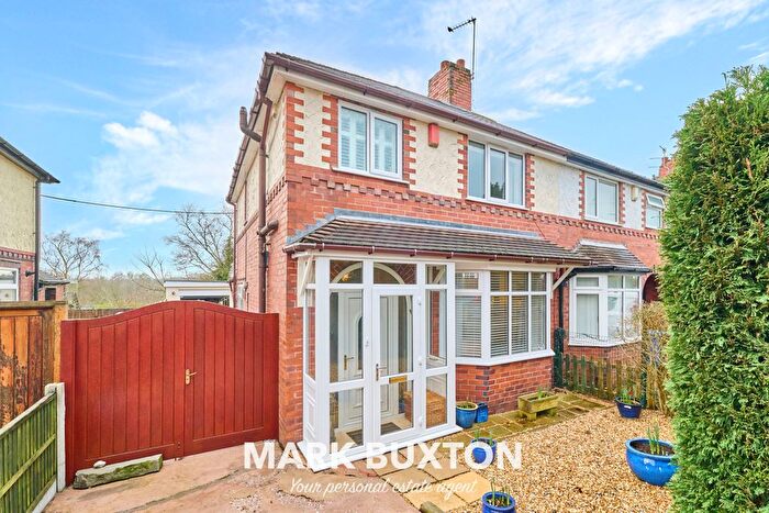 3 Bedroom Semi Detached House For Sale In Barnett Grove, Tunstall, Stoke-On-Trent., ST6