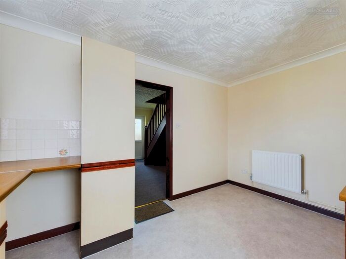 2 Bedroom Semi-Detached House To Rent In Croyland Road, Peterborough, PE4