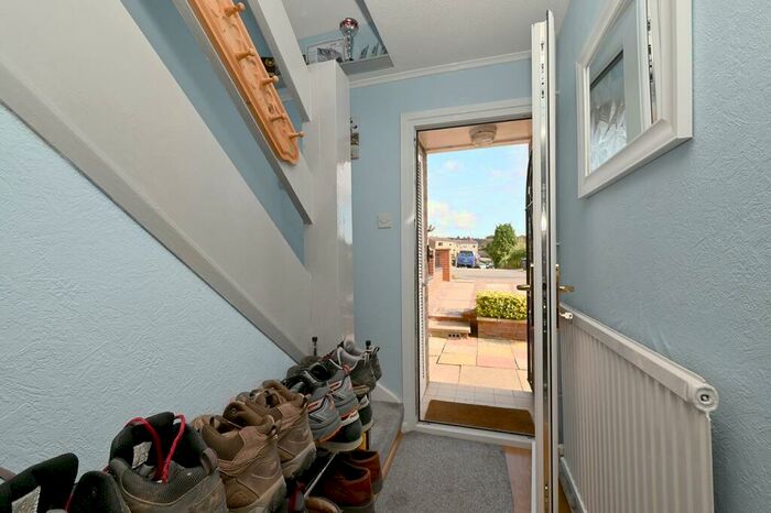 2 Bedroom Semi-Detached House For Sale In Crabtree Close, Wirksworth, DE4