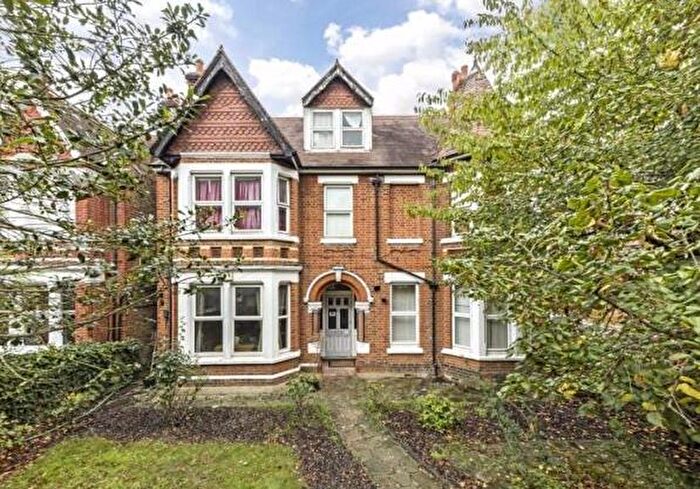 2 Bedroom Flat For Sale In B Creffield Road, Ealing, London, W5