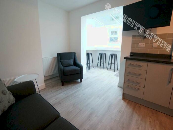 4 Bedroom House To Rent In Gardd Denman, Bangor, Gwynedd, LL57