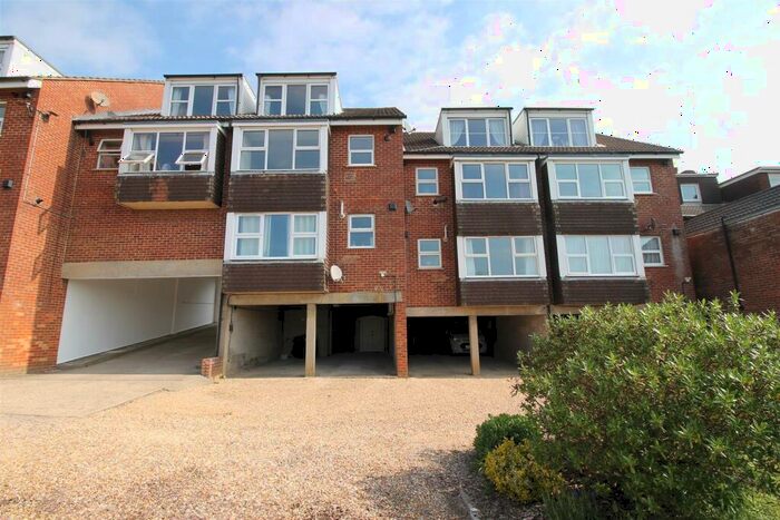 1 Bedroom Flat To Rent In Campbell Road, Salisbury, SP1