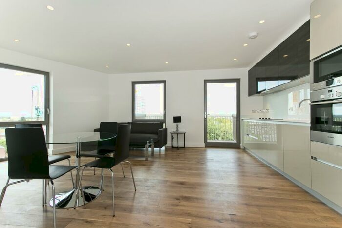 2 Bedroom Apartment To Rent In Bywell Place, E16