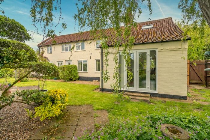 3 Bedroom Cottage For Sale In Redisham, Beccles, NR34