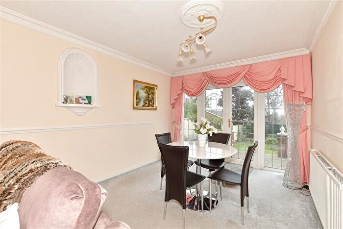 4 Bedroom Detached House For Sale In Abbey View Drive, Minster-On-Sea, Sheerness, Kent, ME12