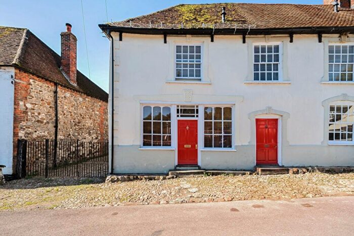 2 Bedroom End Of Terrace House To Rent In The Green Aldbourne, SN8