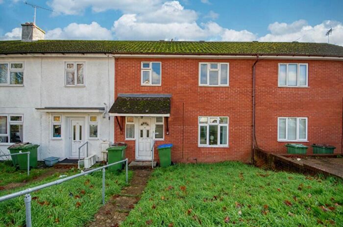 3 Bedroom Terraced House For Sale In Burke Drive, Southampton, Hampshire, SO19