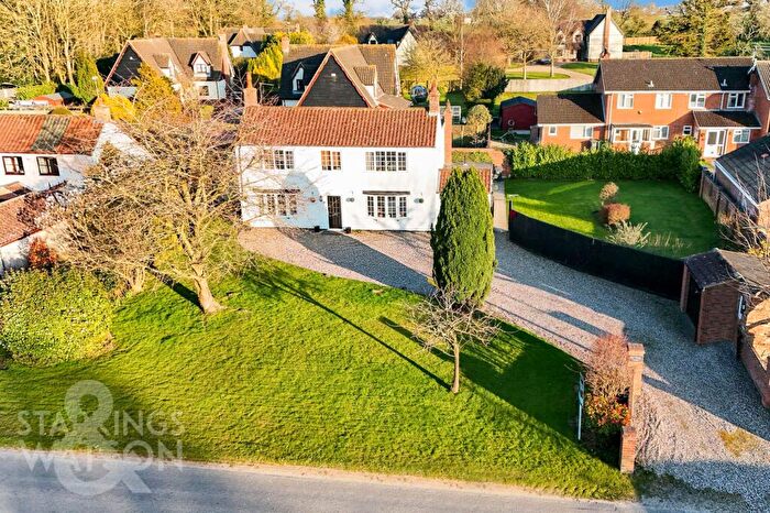 4 Bedroom Detached House For Sale In Thrigby Road, Filby, NR29