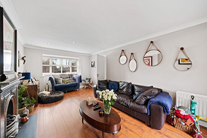 4 Bedroom Detached House For Sale In Tuscany View, Salford, M7