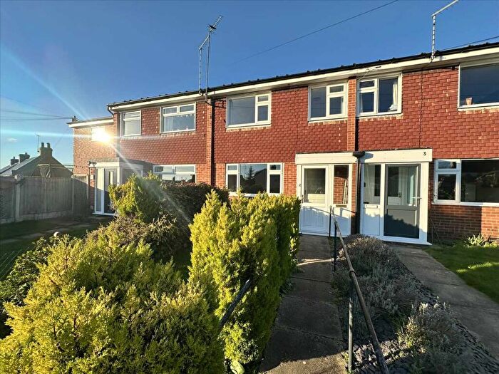 3 Bedroom Terraced House For Sale In Plumtree Court, Church Lane, Nottingham, NG12