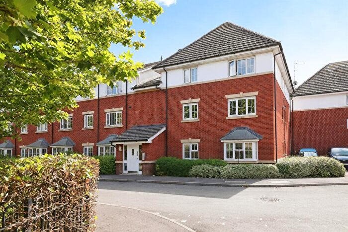 1 Bedroom Apartment For Sale In White Horse Way, Devizes, SN10
