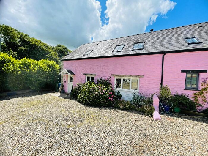 4 Bedroom Cottage To Rent In Eglwyswrw, SA41