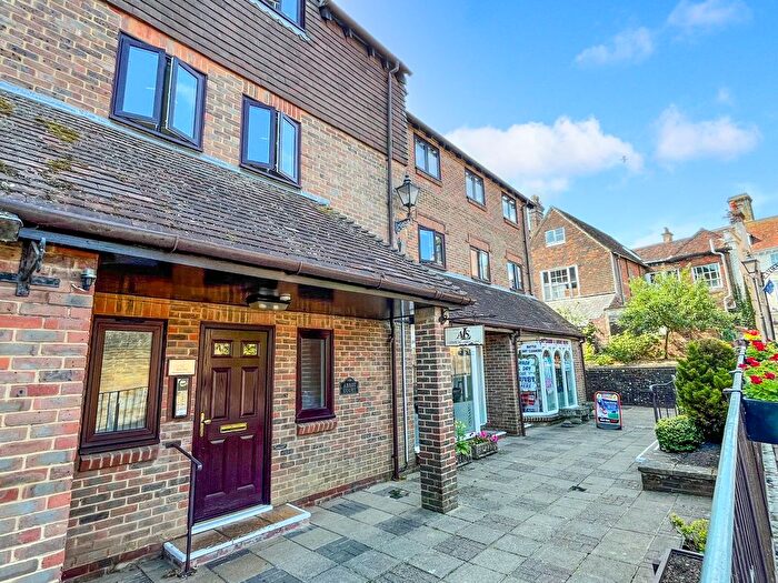 1 Bedroom Property For Sale In St Martins Way, Battle, TN33