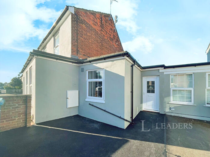 1 Bedroom Flat To Rent In Bramford Lane, IP1