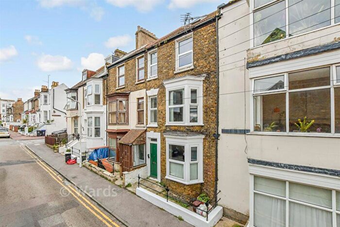 4 Bedroom Terraced House For Sale In Grotto Hill, Cliftonville, Kent, CT9