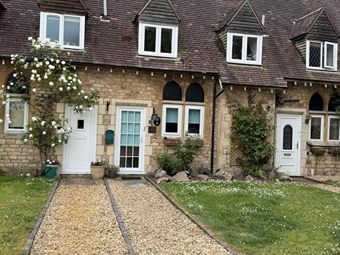 3 Bedroom Cottage To Rent In Old School House, Stratford Road, Shipston-on-stour, Warwickshire, CV36