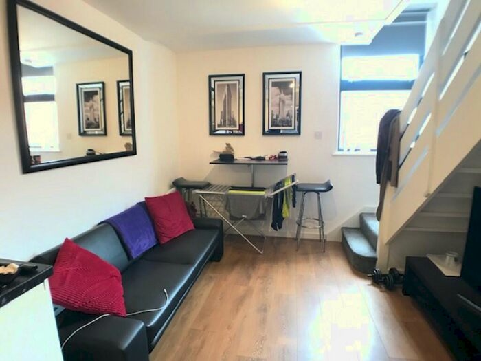 1 Bedroom Apartment To Rent In The Calls, Leeds City Centre, LS2