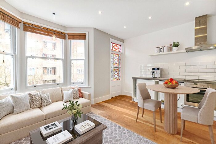2 Bedroom Flat To Rent In Darlan Road, Parsons Green, SW6