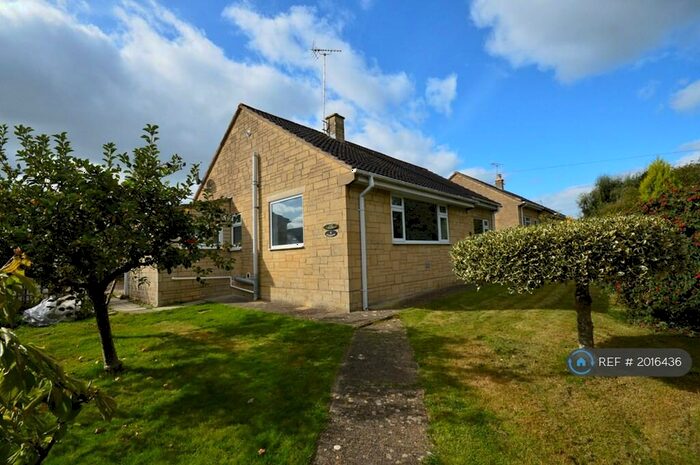 3 Bedroom Bungalow To Rent In Paynes Meadow, Whitminster, Gloucestershire, GL2