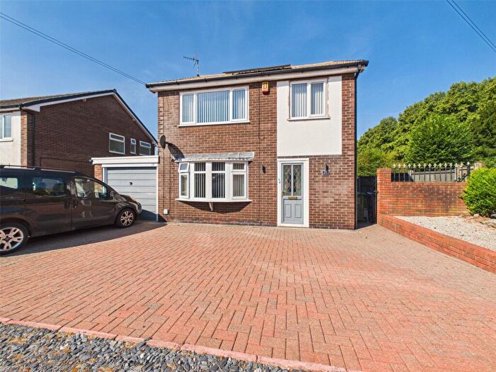 3 Bedroom Detached House For Sale In Mundys Drive, Heanor, Derbyshire, DE75