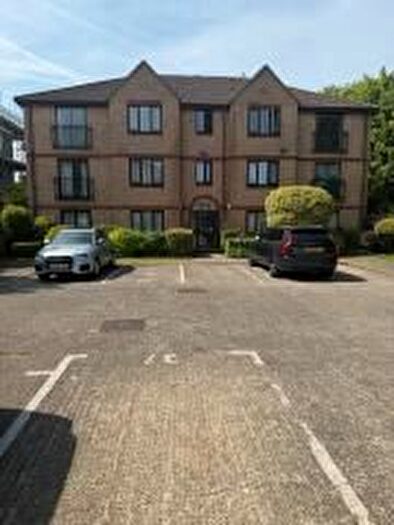 2 Bedroom Flat To Rent In The Maltings, Dunstable, LU6