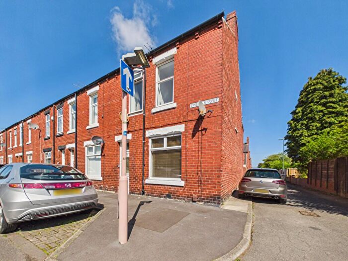 3 Bedroom End Of Terrace House For Sale In Tweed Street, Hebburn, Tyne And Wear, NE31