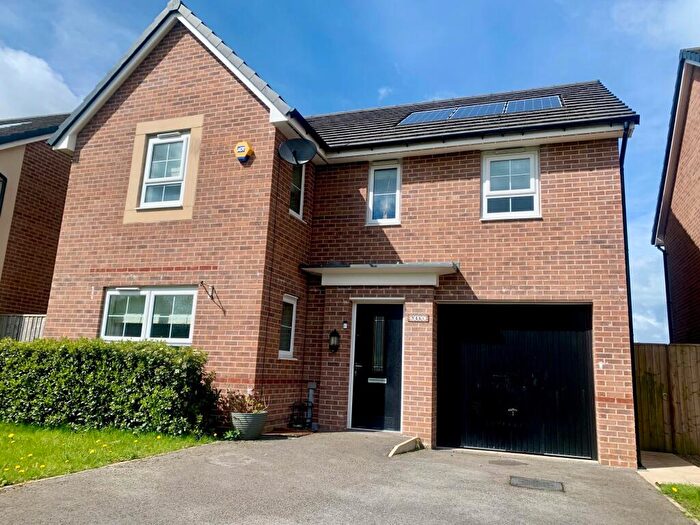 4 Bedroom Detached House To Rent In Scotsman Avenue, Fulwood, PR2