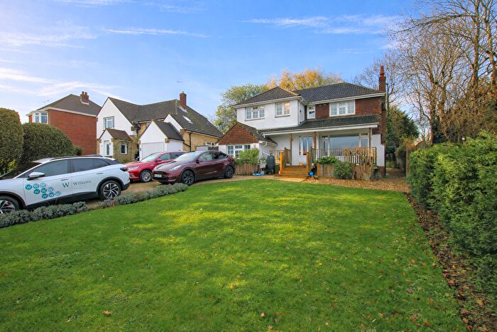 4 Bedroom Detached House To Rent In Spencer Road, Ryde, Isle Of Wight, PO33