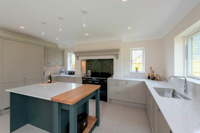 4 Bedroom Detached House For Sale In The Walled Garden, Kingham, Chipping Norton, OX7