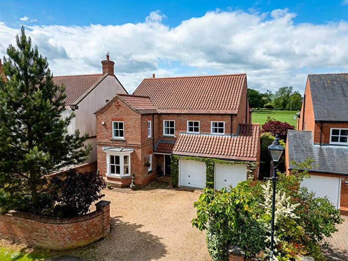 5 Bedroom Detached House For Sale In Askham Fields Lane, Askham Bryan, York, YO23