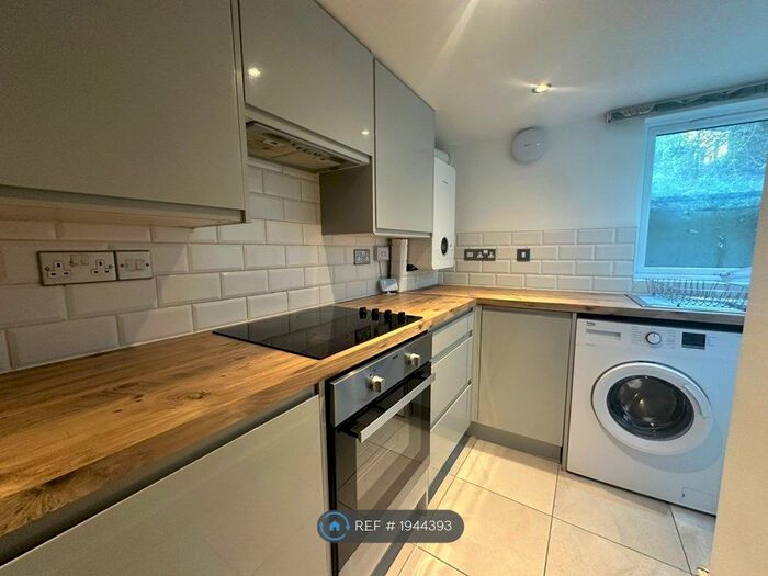 1 Bedroom Flat To Rent In Elm Grove, Brighton, BN2