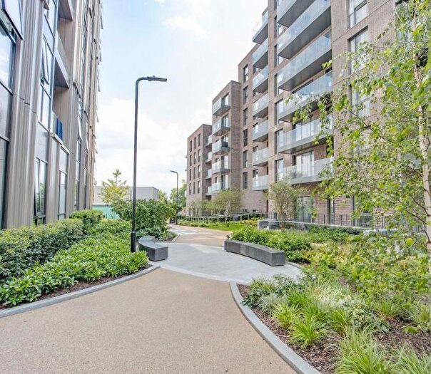 1 Bedroom Apartment To Rent In Coster Avenue, London, N4
