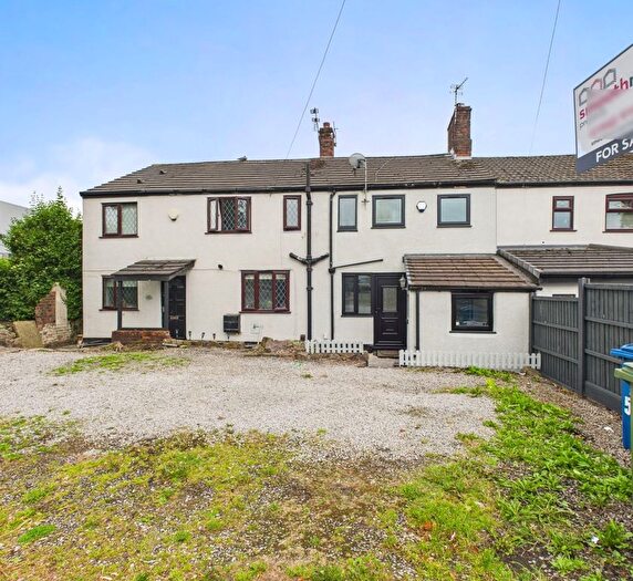 2 Bedroom Terraced House To Rent In Astley, Manchester, M29