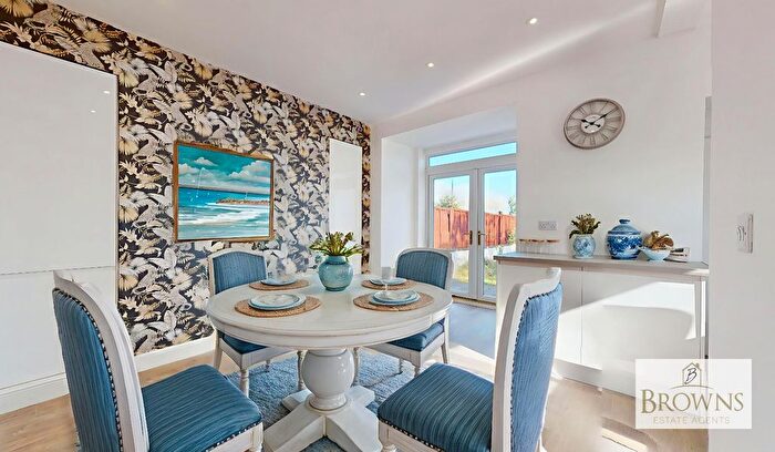 4 Bedroom Semi Detached House For Sale In Ashley Road, South Shields, NE34