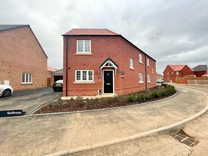 3 Bedroom House To Rent In Ash Tree Road, Duston, Northampton, NN5