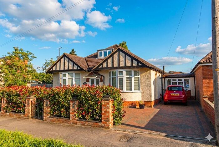 3 Bedroom Bungalow For Sale In Conway, Tickford Street, Newport Pagnell, MK16