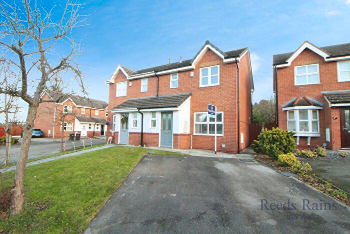 3 Bedroom Semi-Detached House To Rent In Hollybank Close, Winnington, Northwich, Cheshire, CW8