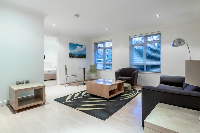 1 Bedroom Flat To Rent In Kew Gardens Road, Richmond, TW9