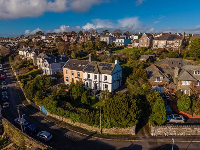 5 Bedroom Semi Detached House For Sale In Lower Port View, Saltash, Cornwall, PL12