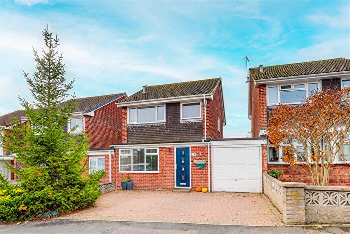 3 Bedroom Link Detached House For Sale In Syke Road, Top Valley, Nottinghamshire, NG5