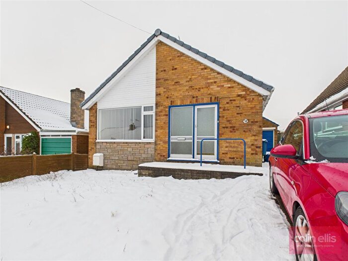 2 Bedroom Detached Bungalow For Sale In Alexander Avenue, East Ayton, Scarborough, YO13