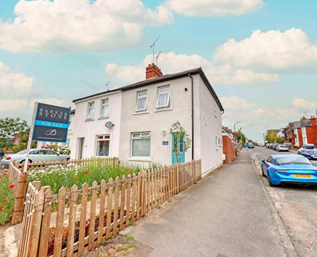 2 Bedroom Semi-Detached House For Sale In Cromwell Road, Maidenhead, SL6
