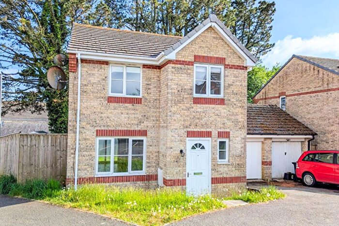 3 Bedroom Link Detached House To Rent In Whitley Grange, Liskeard, PL14